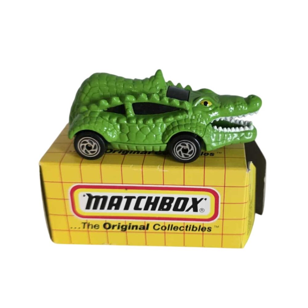 NIB Matchbox Tailgator Die Cast toy car - 1995 Animal Series - Vintage Lt Green